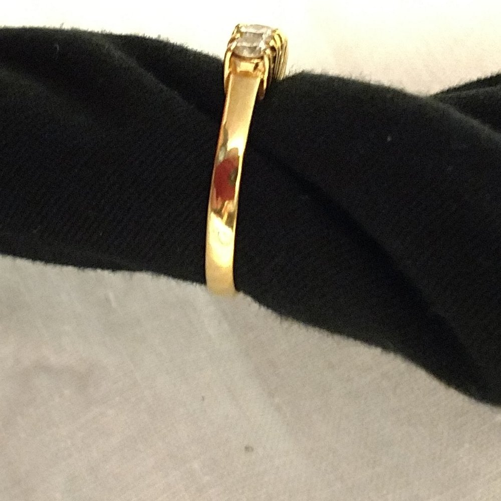 Stylish Ring - Picture 2 of 2